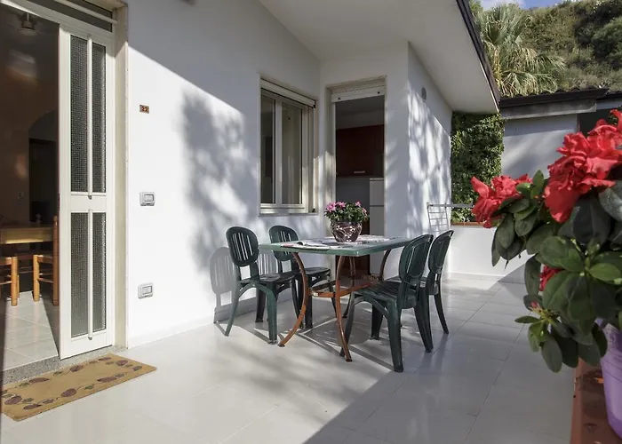 Village Eden 3* Capo Vaticano