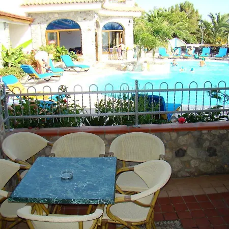 Hotel Village Eden Capo Vaticano