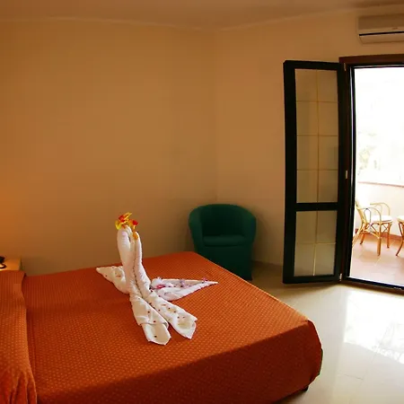 Village Eden Hotel
