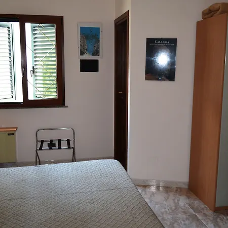 Village Eden מלון קאפו ואטיצ'אנו