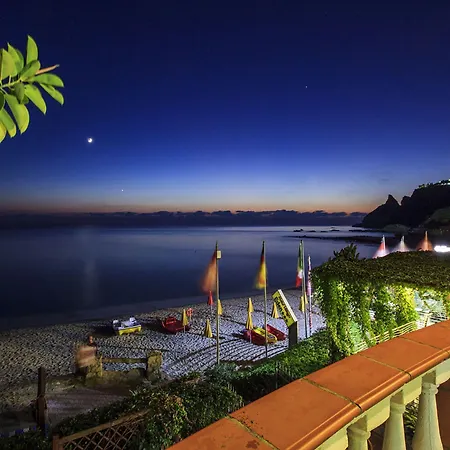 Hotel Village Eden Capo Vaticano