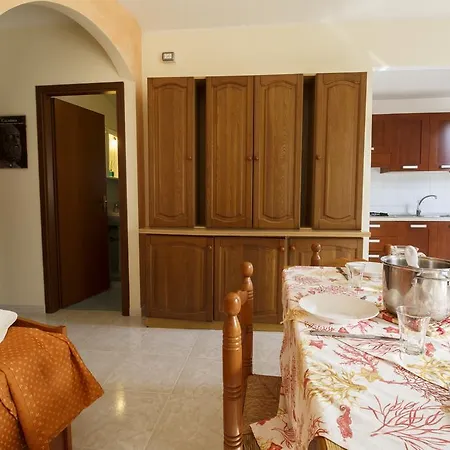 מלון Village Eden