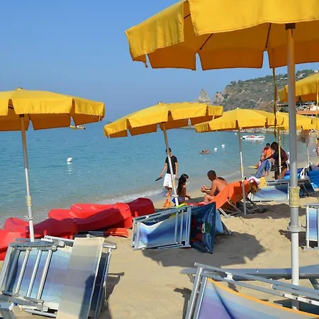 Village Eden 3* קאפו ואטיצ'אנו