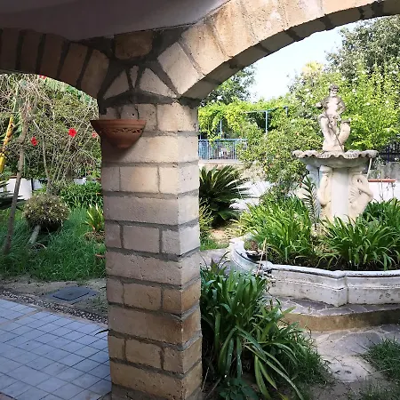 فندق Village Eden