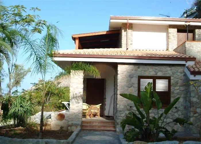 Hotell Village Eden 3*