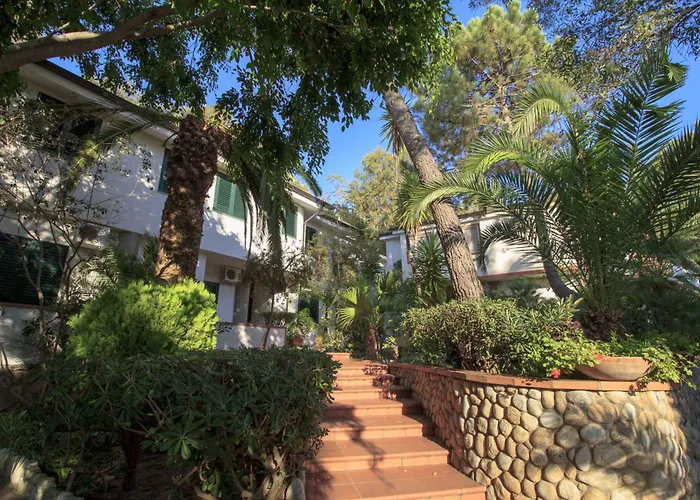 Hotel Village Eden 3*