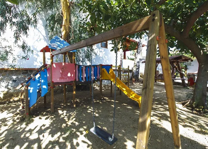 Village Eden 3* Capo Vaticano